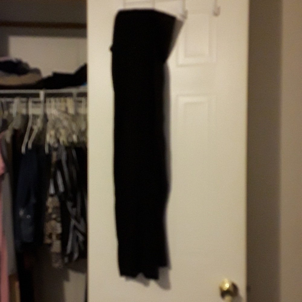 NOT SOLD OUT ( SKIRTS)